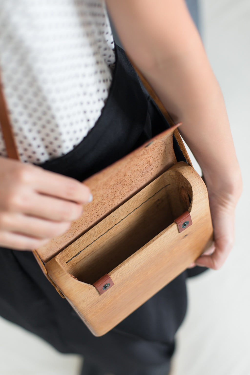 Wooden Crossbody Box Bag